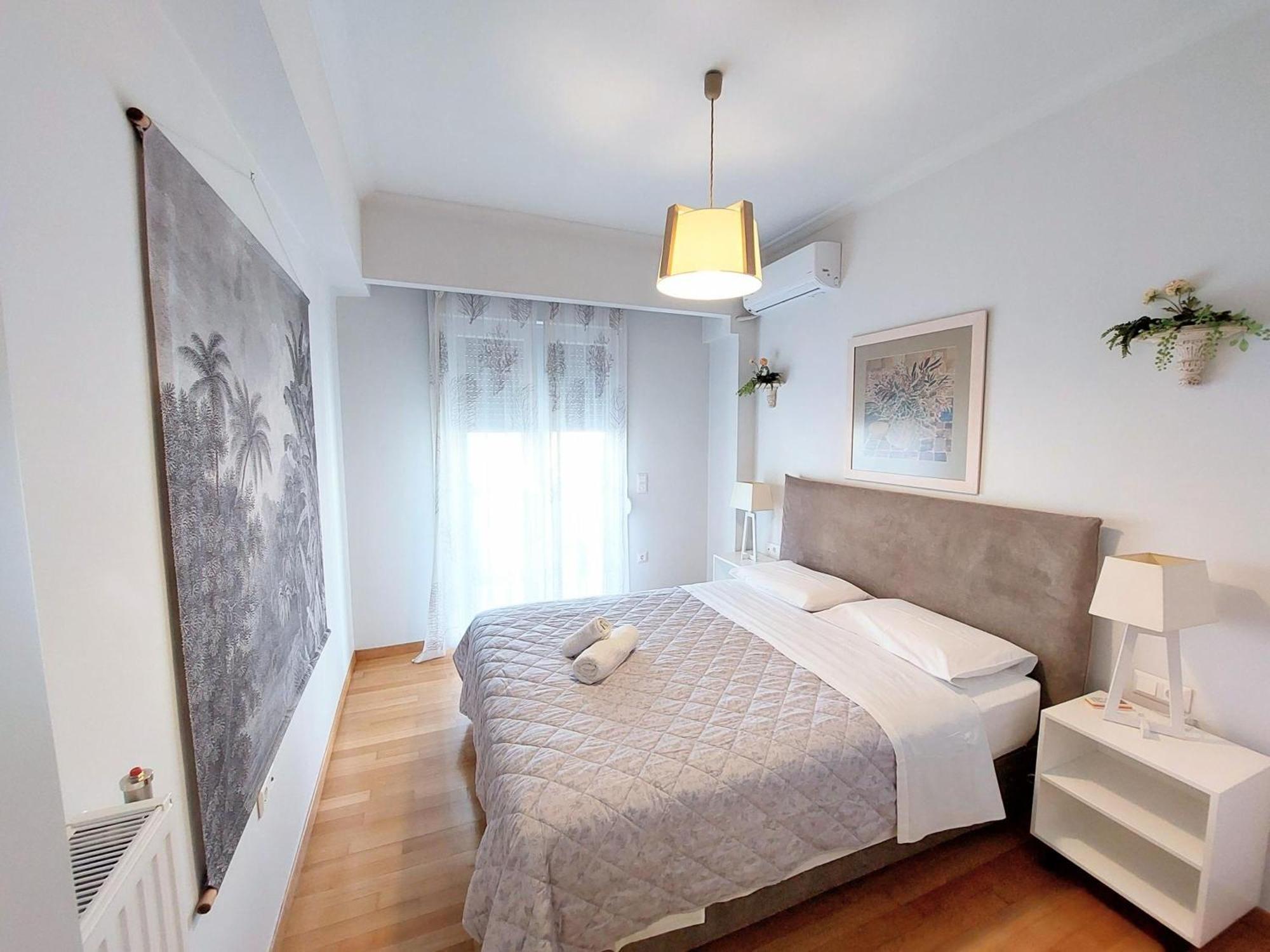 Elegant Apartment In Acropolis Атина Екстериор снимка